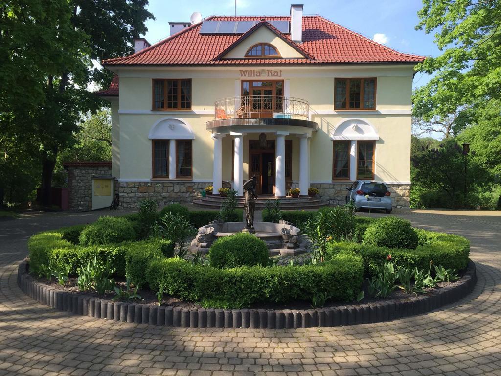 فندق Nałęczówفي  Willa Raj المظهر الخارجي الصورة